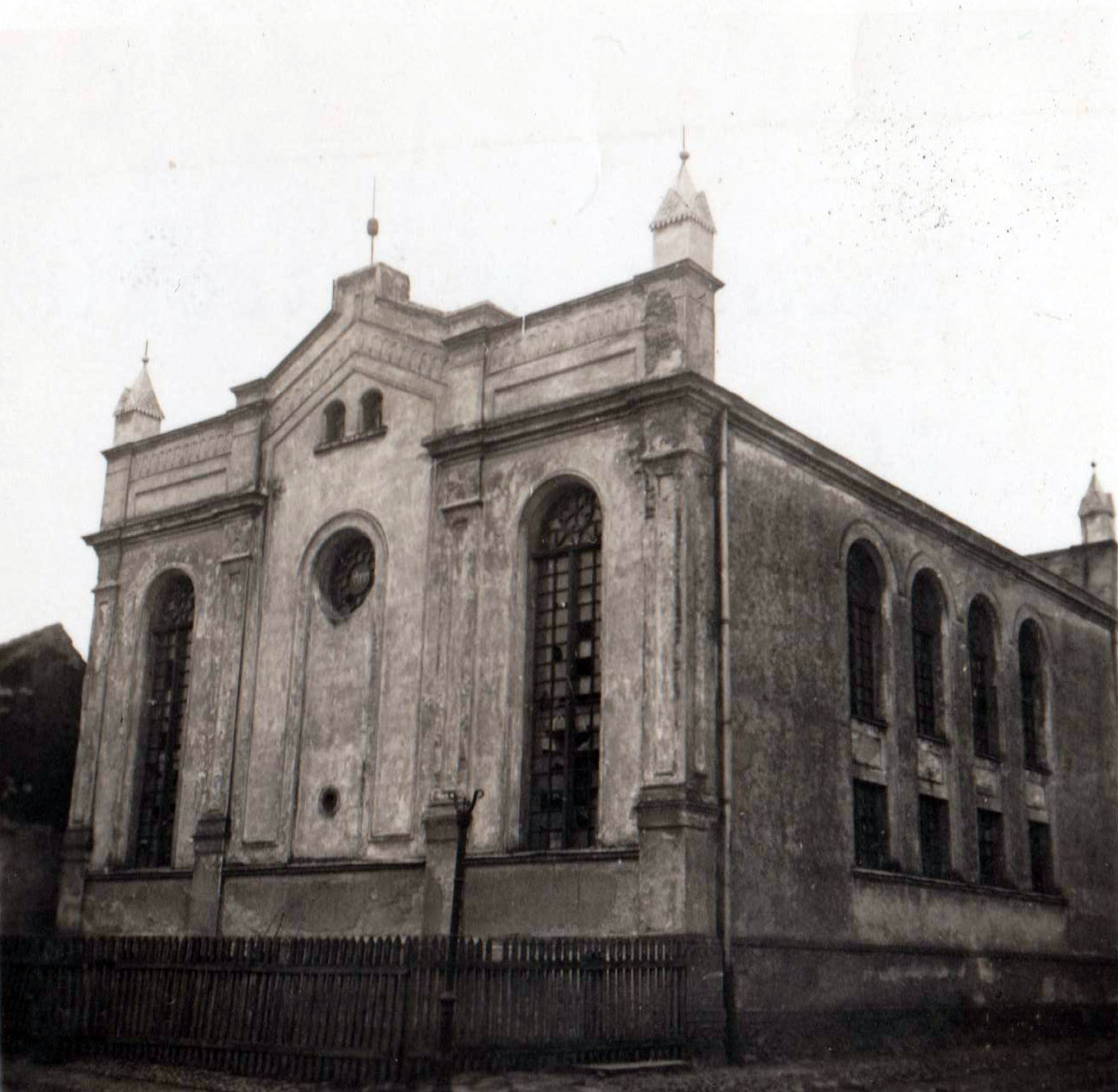 Jutrosin synagoga 2