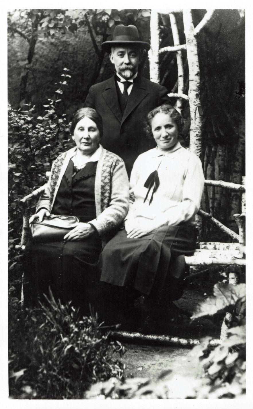03 Dawid z matką Sarą i siostrą Rosą ok. 1930 2